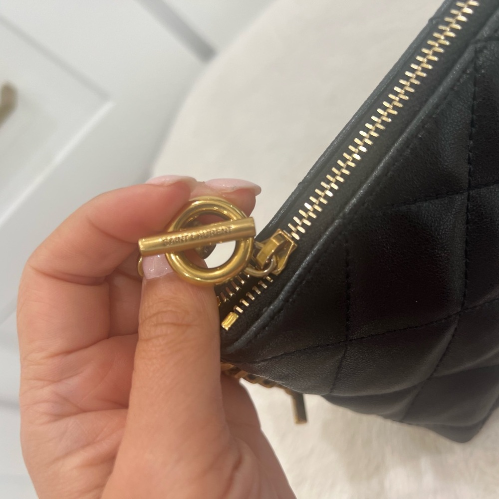 Yves Saint Laurent Black Icare maxi shopping bag - Picture 9 of 10